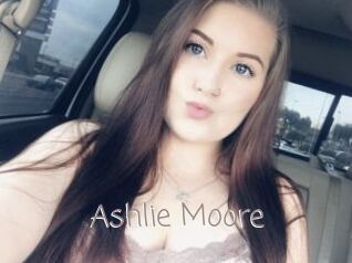 Ashlie_Moore