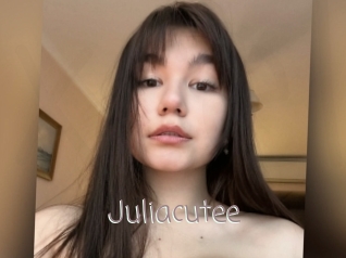 Juliacutee