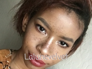 Lalunevelvet
