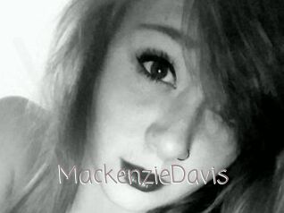 Mackenzie_Davis