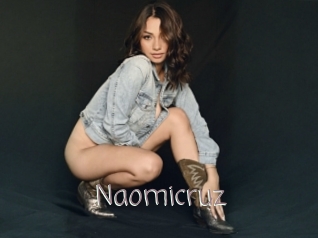Naomicruz