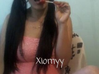 Xiomyy_